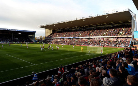 首局比赛 首局比赛